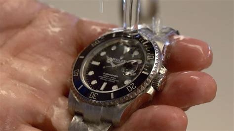 how to clean a rolex